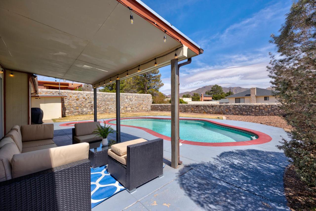 Home With Mountain View/Pool/Tub Эль-Пасо Экстерьер фото